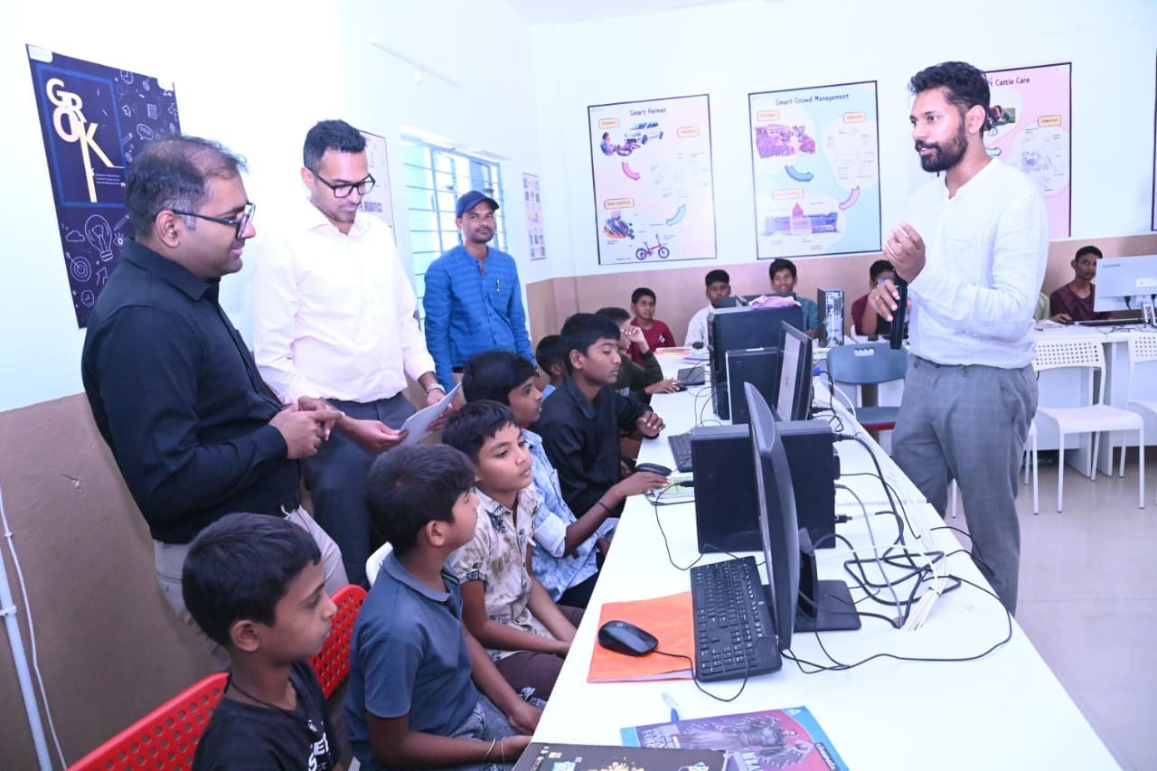  పిల్లలకు అర్థమయ్యే విధంగా ఏఐ బోధన చేయాలి … జిల్లా కలెక్టర్ కోయ శ్రీహర్ష